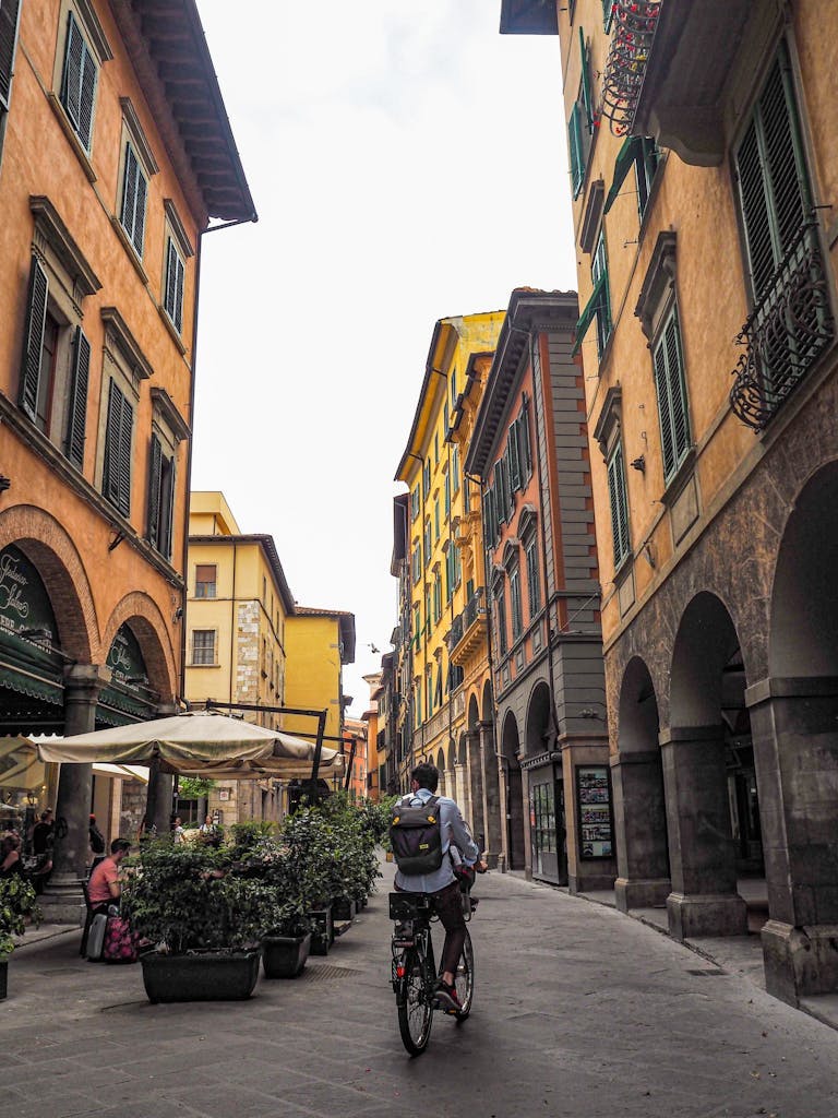 Shopping streets in Pisa