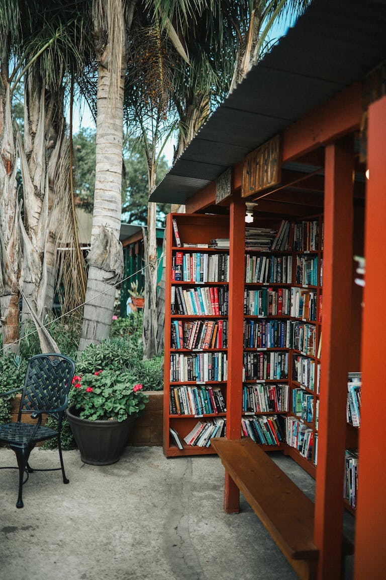Bookstore in Ojai California
