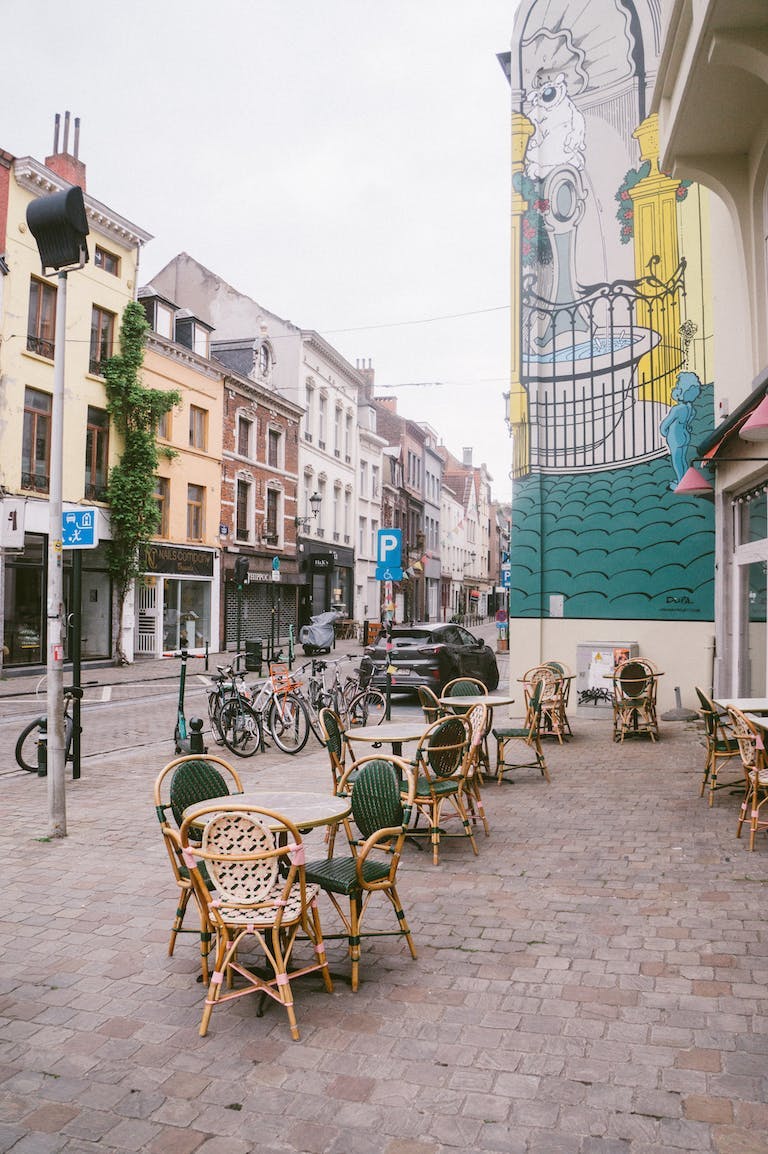 Outdoor dining in Brussels