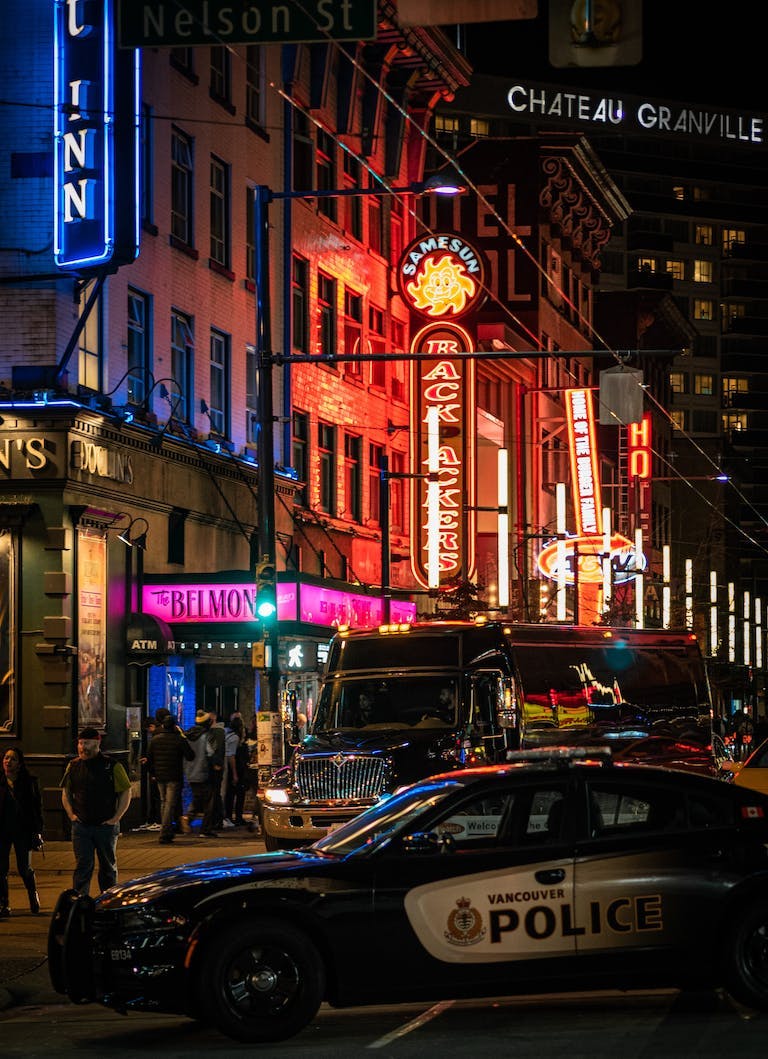 Thins to do in Vancouver at night