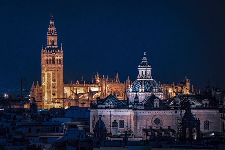 Things to do at night in Seville