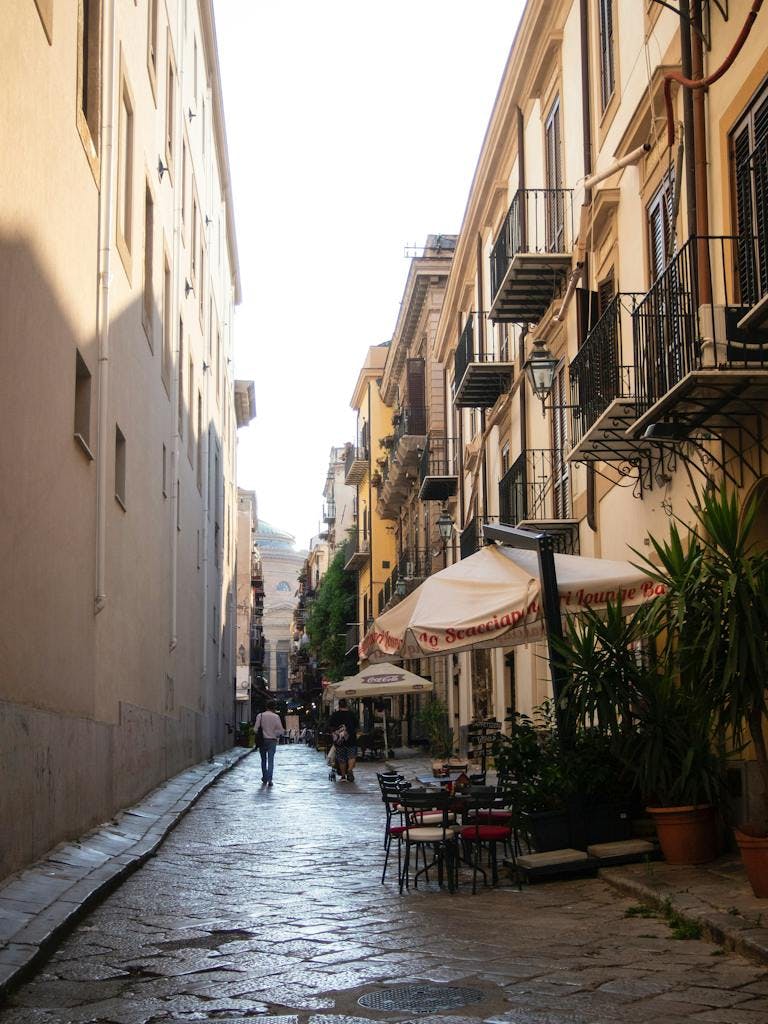 Patios for drinks in Palermo