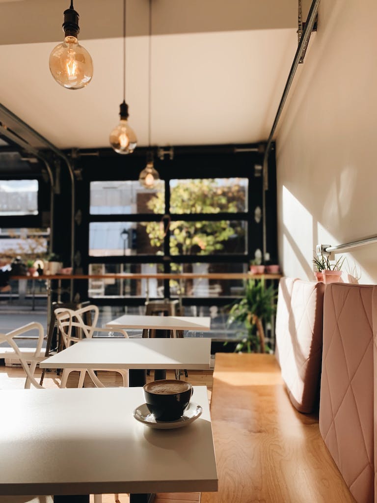 Comfortable coffee shops in Montreal