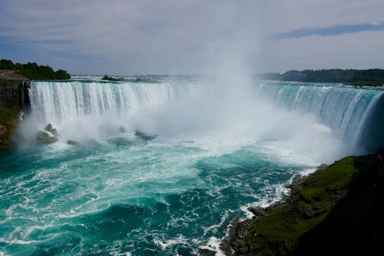 Weekend trip from Toronto to Niagara Falls