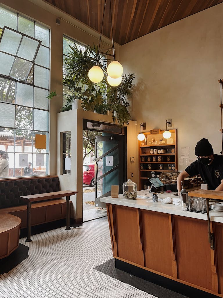 Work-friendly coffee shops in San Francisco